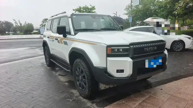 2024 Prado 2.4T Hybrid Wild WX Edition 6-seater — миниатюра 2