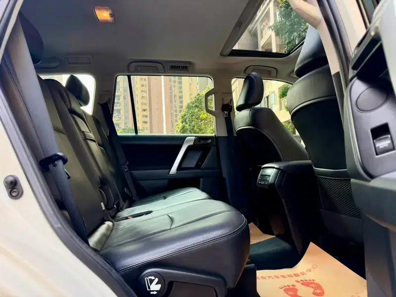 2016 Prado 2.7L Automatic Luxury Edition — миниатюра 22