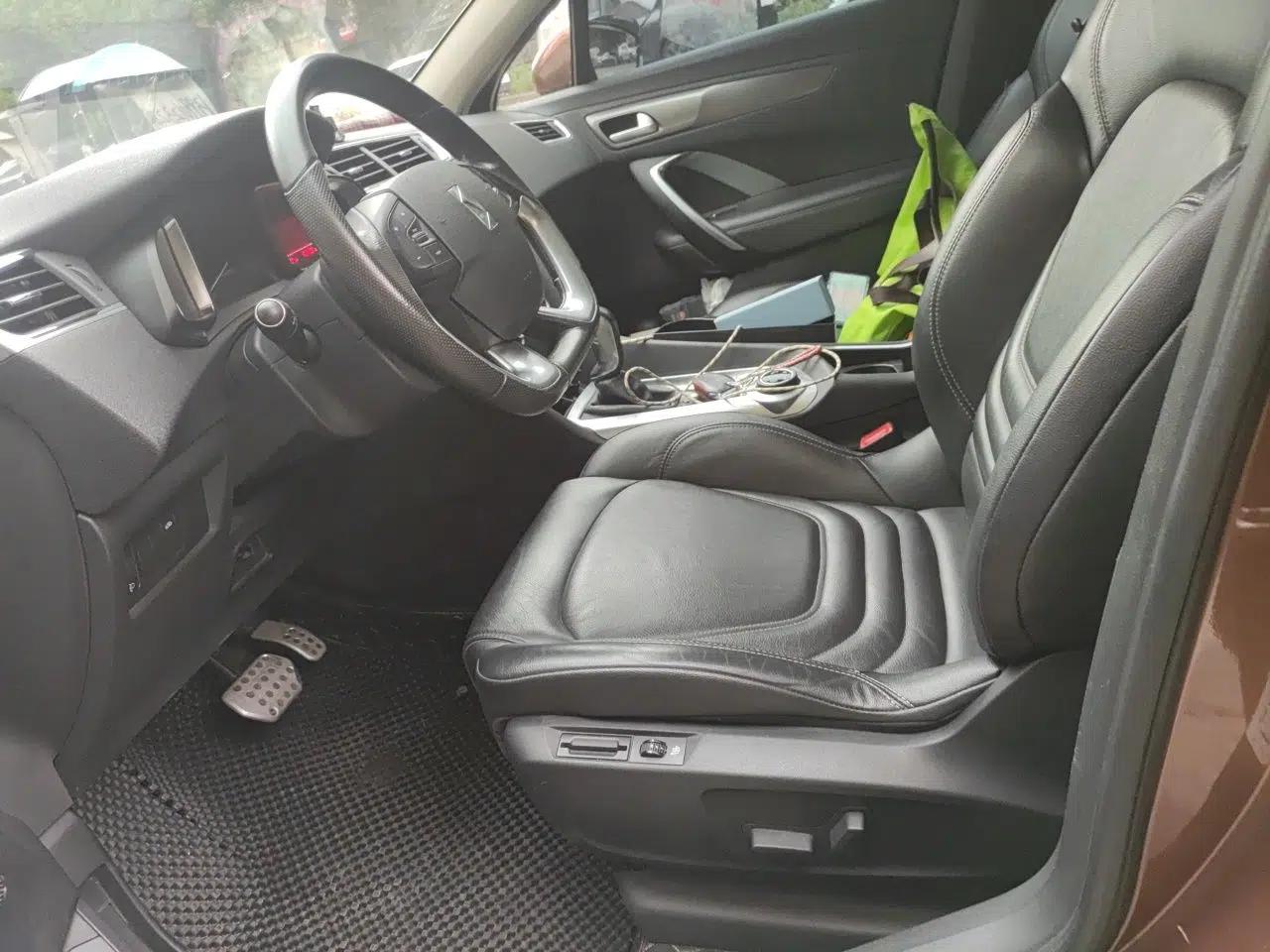 DS 6 2014 1.6T Luxury Edition THP200 — миниатюра 15