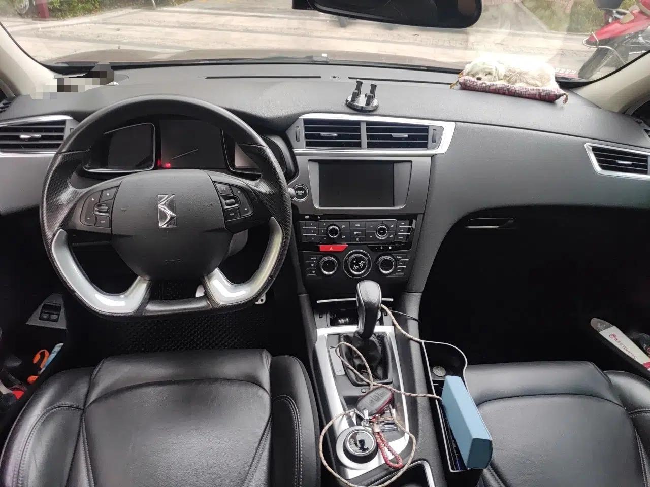 DS 6 2014 1.6T Luxury Edition THP200 — миниатюра 9
