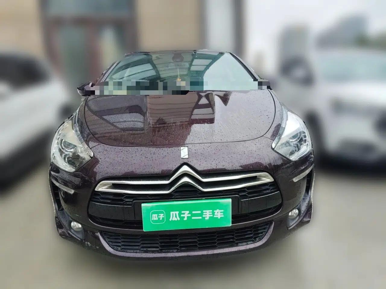 DS 5 2014 1.6T Luxury Edition THP160 — миниатюра 2