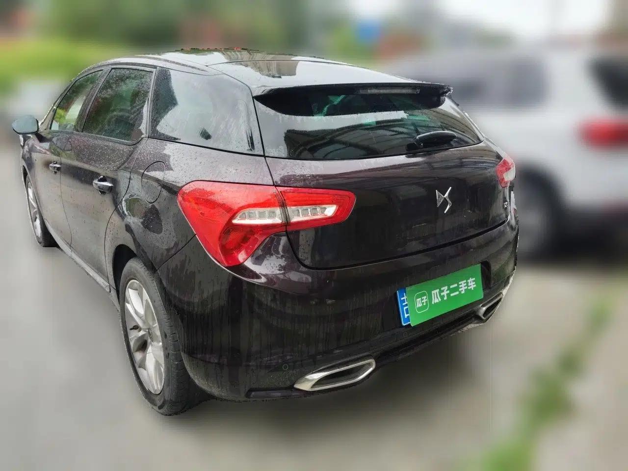 DS 5 2014 1.6T Luxury Edition THP160 — миниатюра 4
