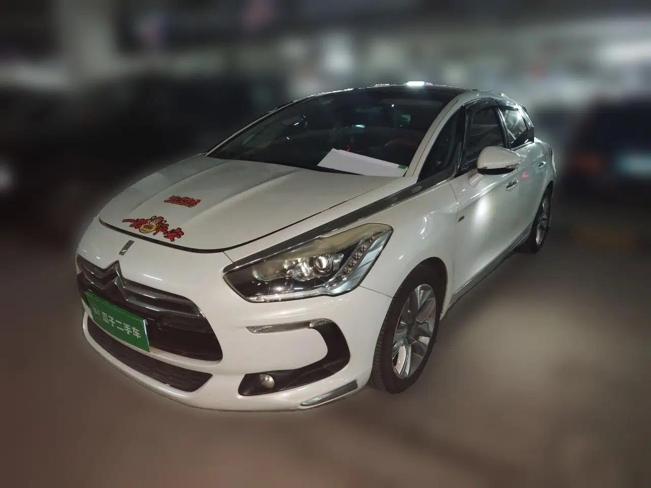DS 5 2014 1.6T Luxury Edition THP200 — миниатюра 1