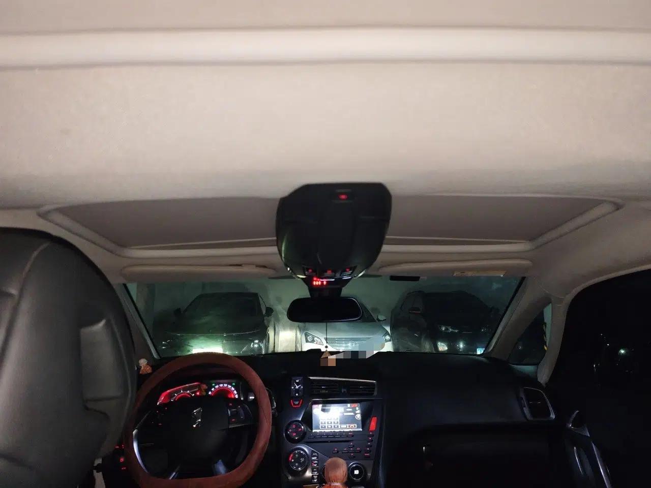 DS 5 2014 1.6T Luxury Edition THP200 — миниатюра 18