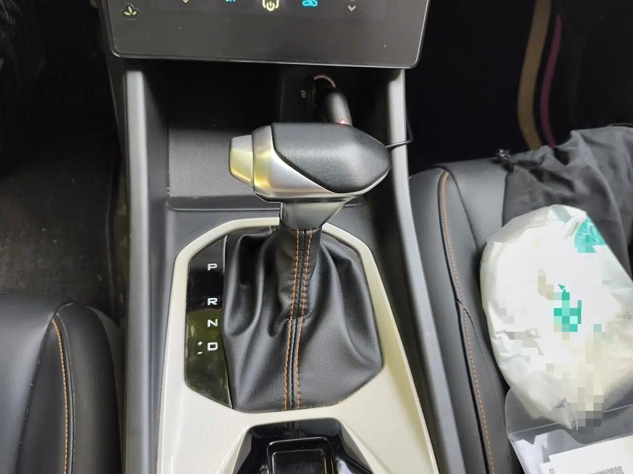 Dongfeng Aeolus Yixuan 2023 Mach Edition 1.5L Automatic Chasing Wind Version — миниатюра 14