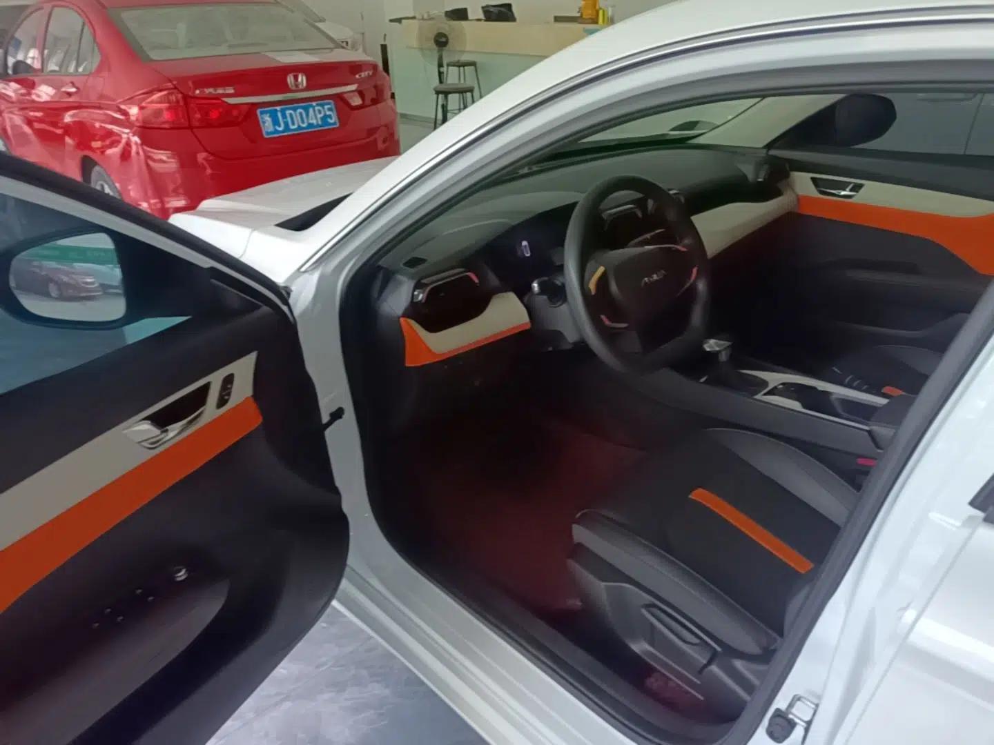 Dongfeng Aeolus Yixuan 2023 Mach Edition 1.5L Automatic Chasing Wind Version — миниатюра 18