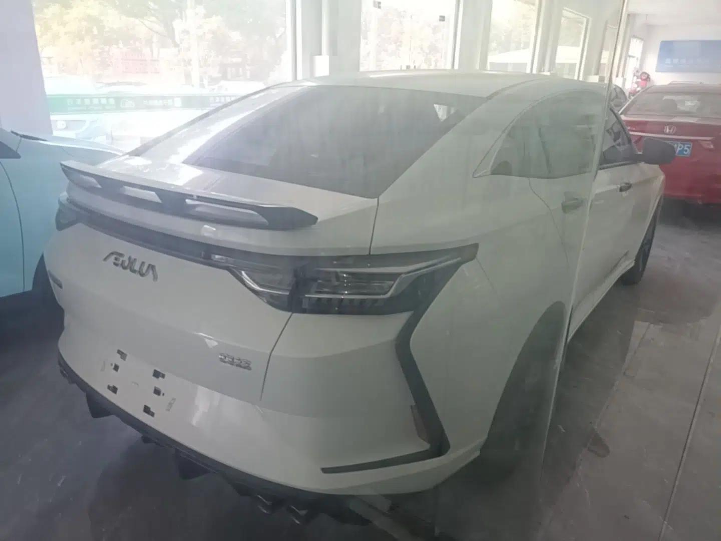Dongfeng Aeolus Yixuan 2023 Mach Edition 1.5L Automatic Chasing Wind Version — миниатюра 6