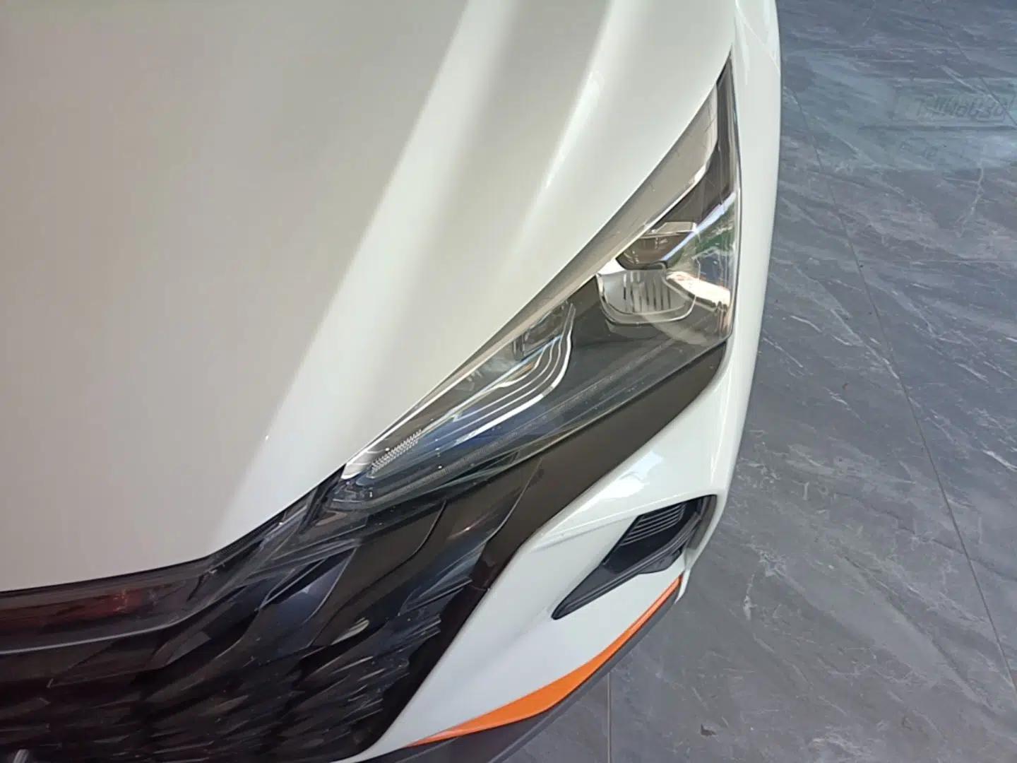 Dongfeng Aeolus Yixuan 2023 Mach Edition 1.5L Automatic Chasing Wind Version — миниатюра 8