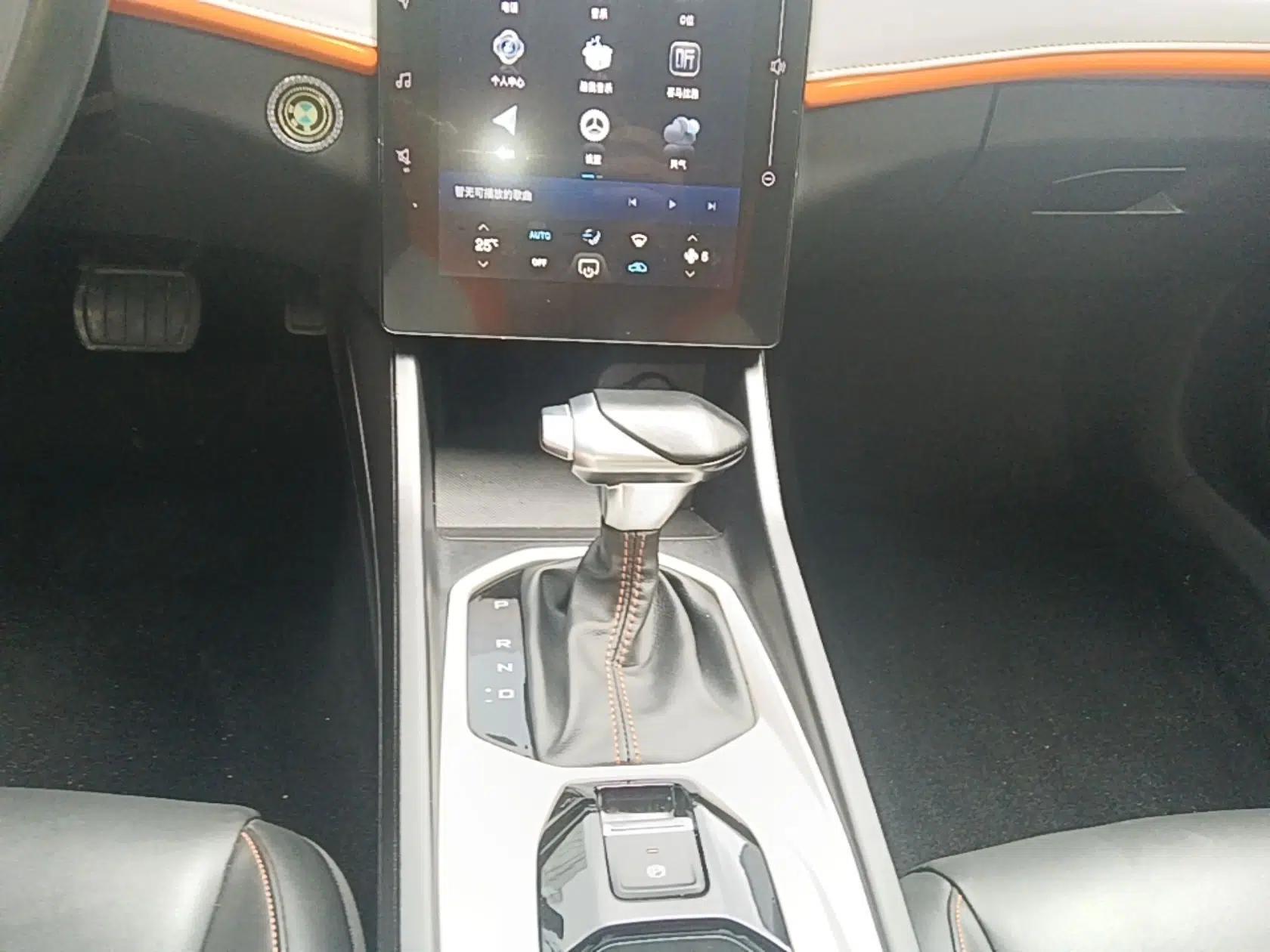 Dongfeng Aeolus Yixuan 2023 1.5L Automatic Glory Edition — миниатюра 16
