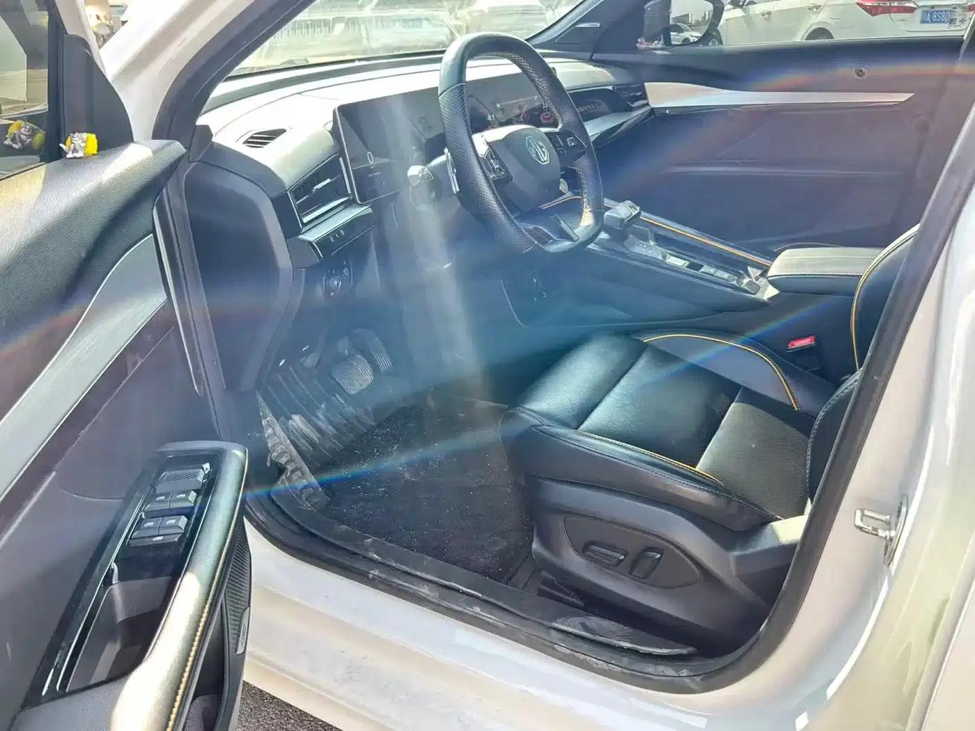 MG5 Scorpio 2022 1.5T Trophy Sport Flagship Edition — миниатюра 9