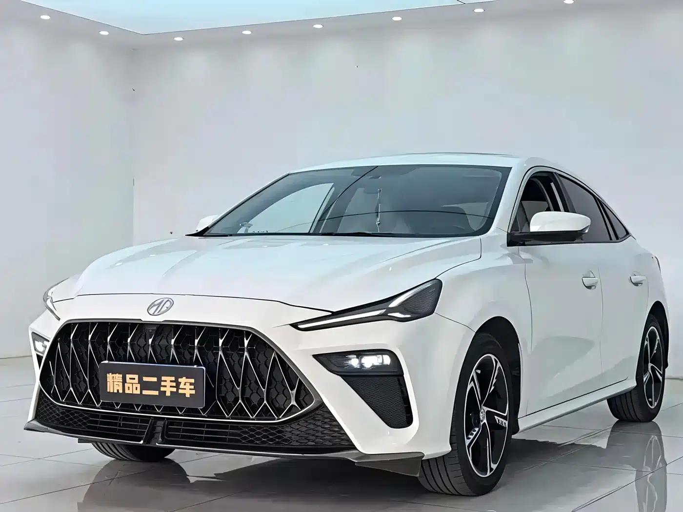 MG5 Scorpio 2022 1.5T Trophy Sport Luxury Edition — миниатюра 1