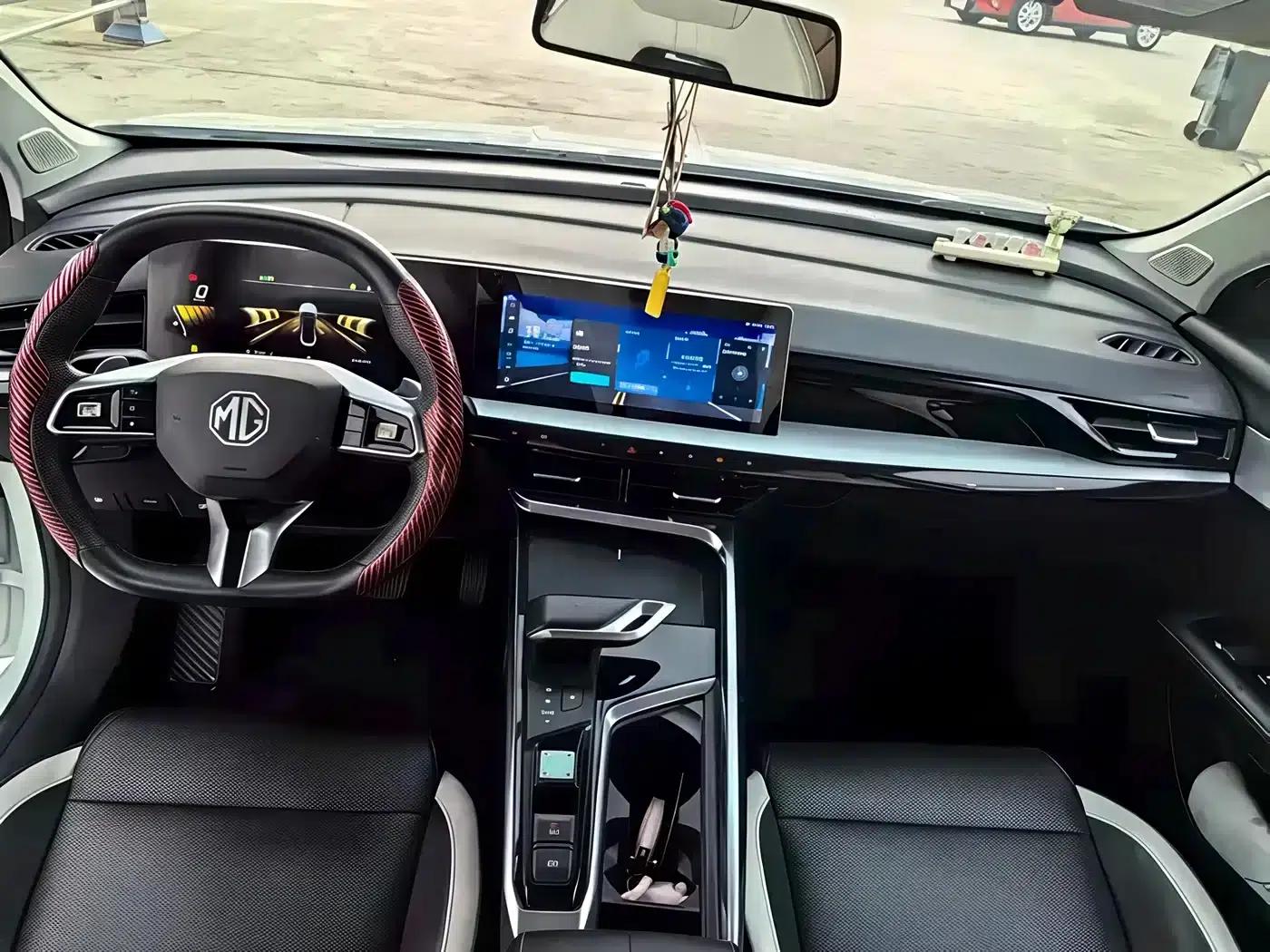 MG5 Scorpio 2022 1.5T Trophy Sport Luxury Edition — миниатюра 4