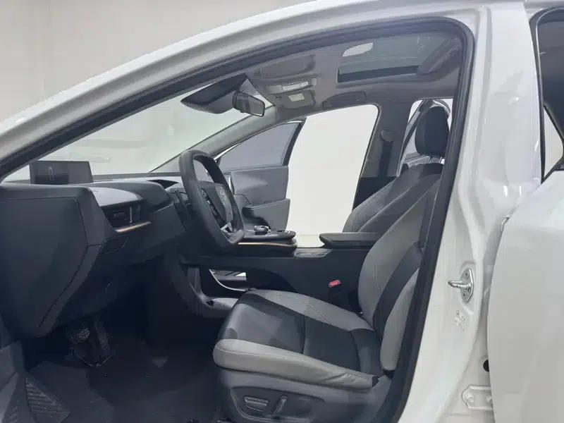 Toyota BZ3 2023 Elite PRO — миниатюра 9
