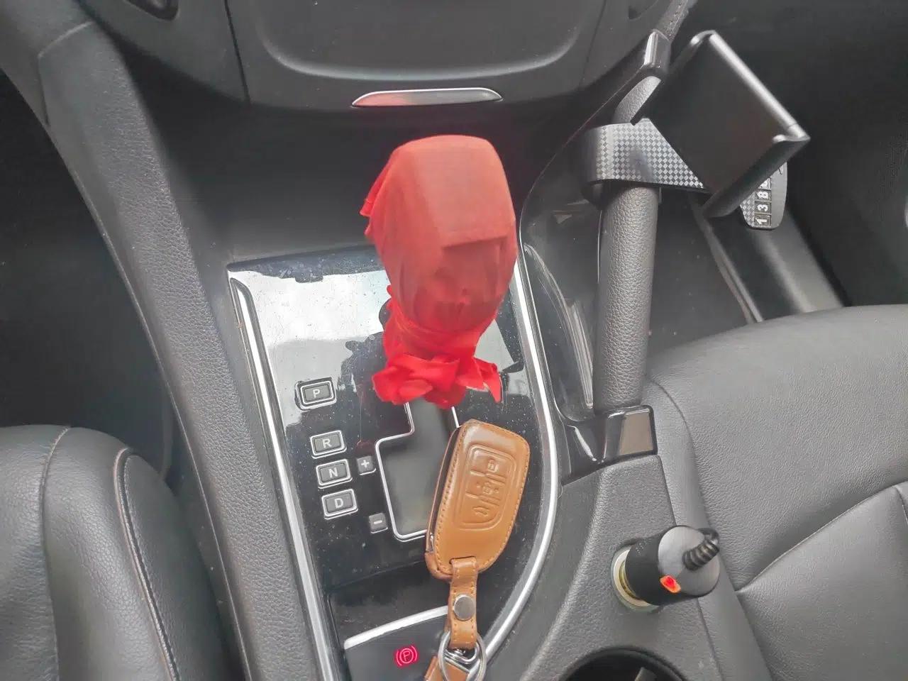 Dongfeng Aeolus AX7 2015 2.0L Automatic Zhiyi Trim — миниатюра 14
