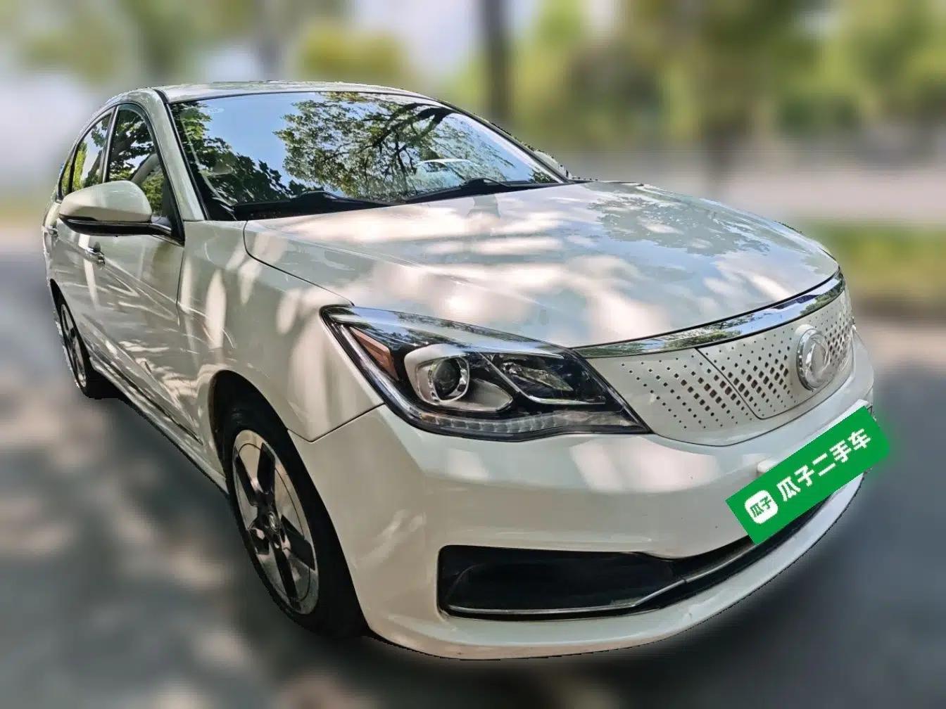 Dongfeng Aeolus E70 2020 500 Super Delight Edition — миниатюра 3