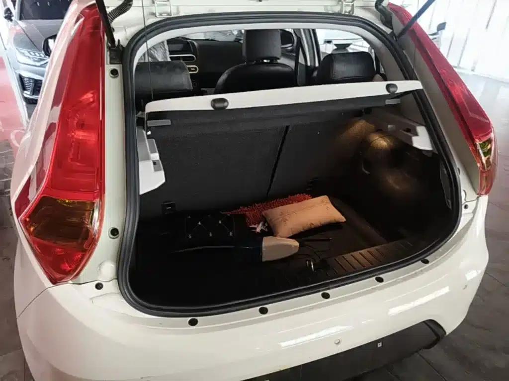 MG3 2014 1.5L AMT Elite Edition — миниатюра 19