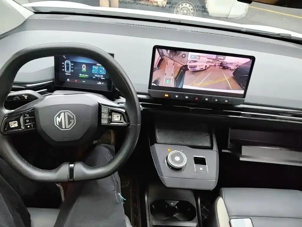 MG4 2023 415km Overseas Champion Edition — миниатюра 10