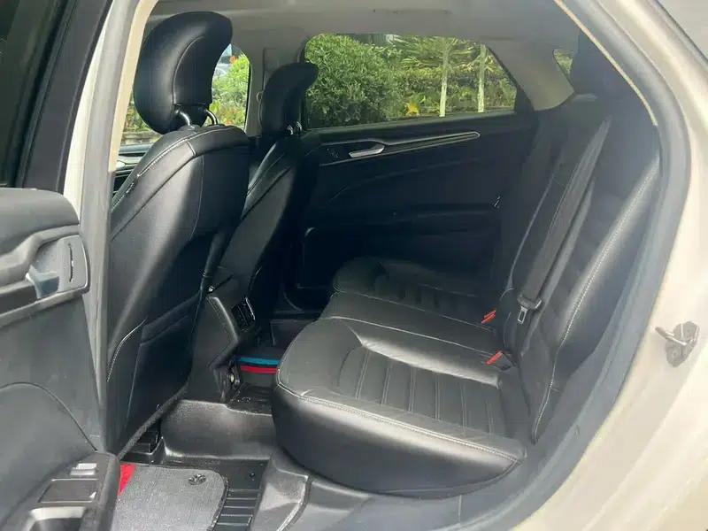 2017 Ford Mondeo EcoBoost 180 Luxury — миниатюра 9
