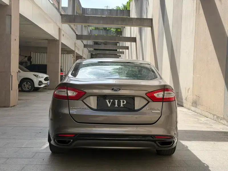 2013 Ford Mondeo 2.0L GTDi200 Luxury — миниатюра 5