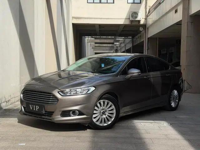 2013 Ford Mondeo 2.0L GTDi200 Luxury