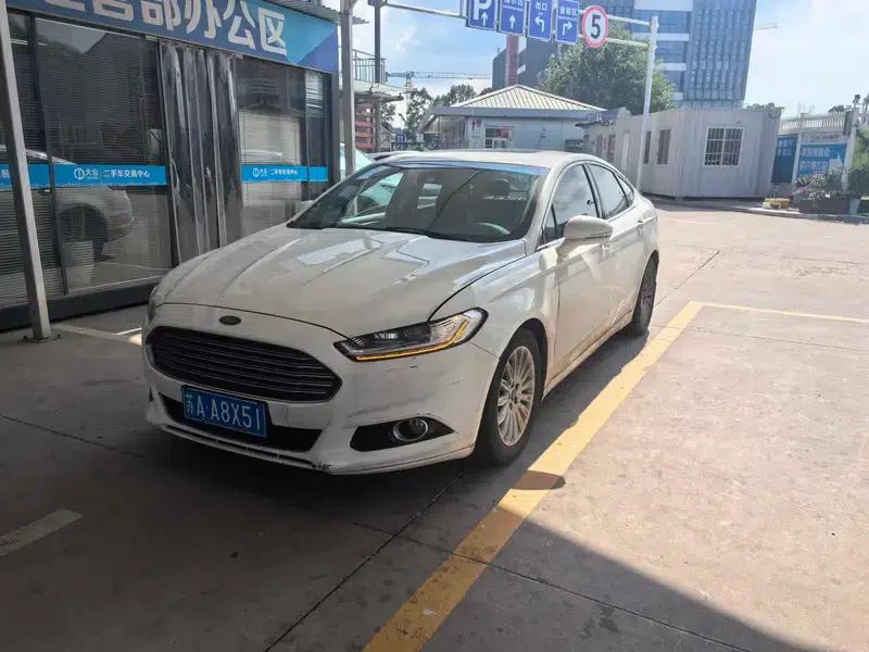 2013 Ford Mondeo 2.0L GTDi200 Luxury — миниатюра 1