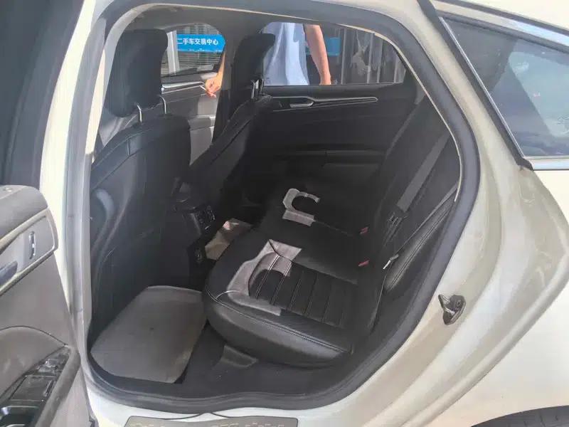 2013 Ford Mondeo 2.0L GTDi200 Luxury — миниатюра 9