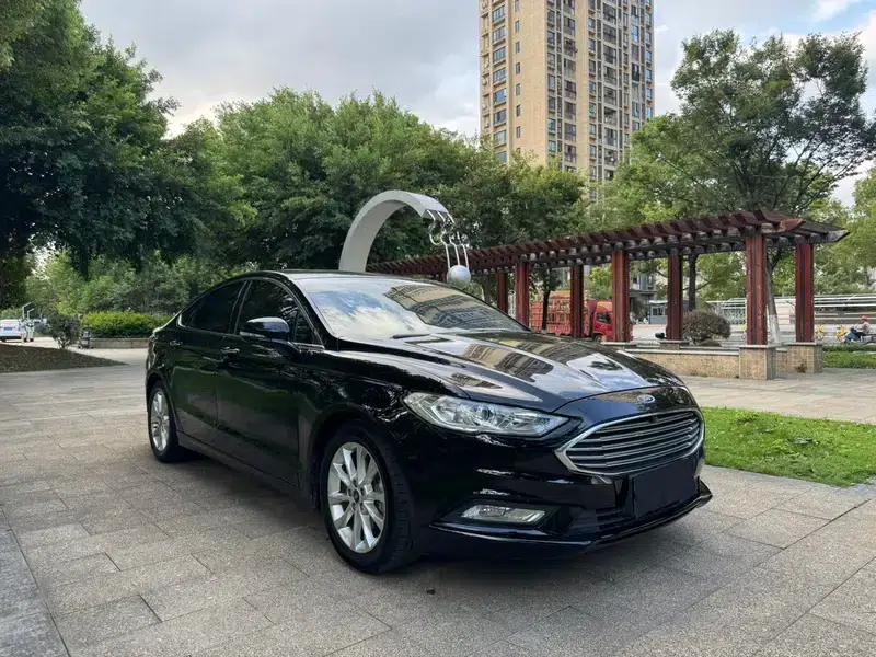 2017 Ford Mondeo EcoBoost 180 Comfort — миниатюра 3