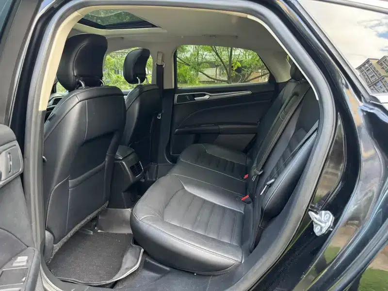 2017 Ford Mondeo EcoBoost 180 Comfort — миниатюра 10