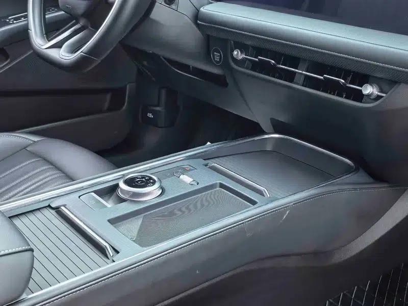 2025 Ford Mondeo EcoBoost 245 Luxury — миниатюра 13