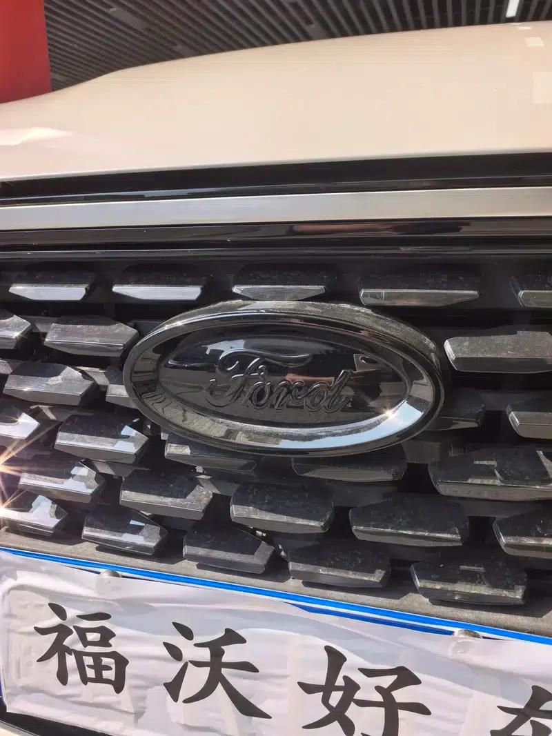 2025 Ford Mondeo EcoBoost 245 Luxury — миниатюра 16