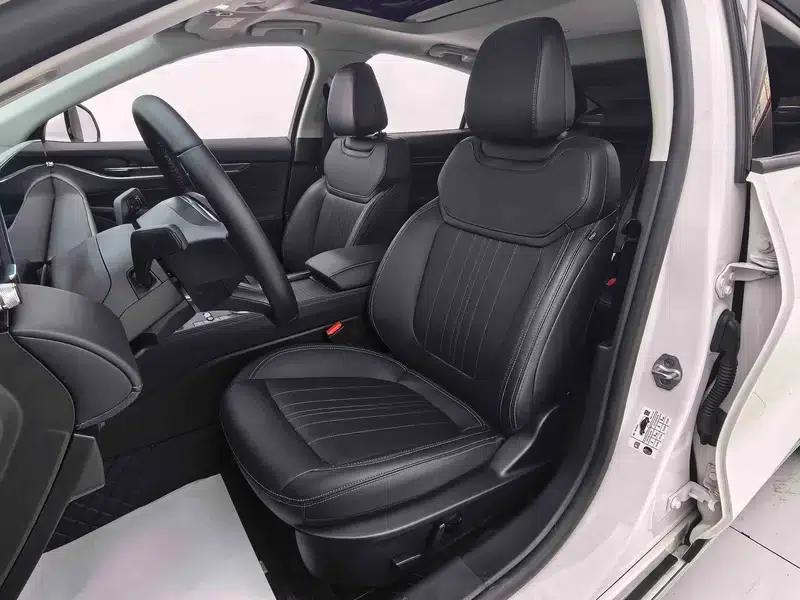 2025 Ford Mondeo EcoBoost 245 Luxury — миниатюра 23