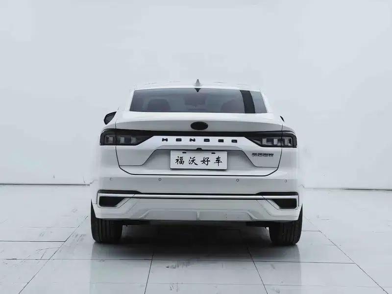 2025 Ford Mondeo EcoBoost 245 Luxury — миниатюра 5