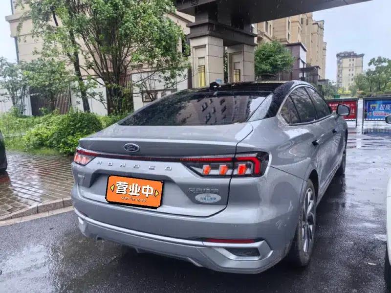2022 Ford Mondeo Facelift EcoBoost 245 Supreme Edition — миниатюра 4