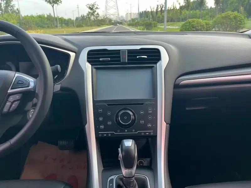 2013 Ford Mondeo 1.5L GTDi180 Fashion Edition — миниатюра 18