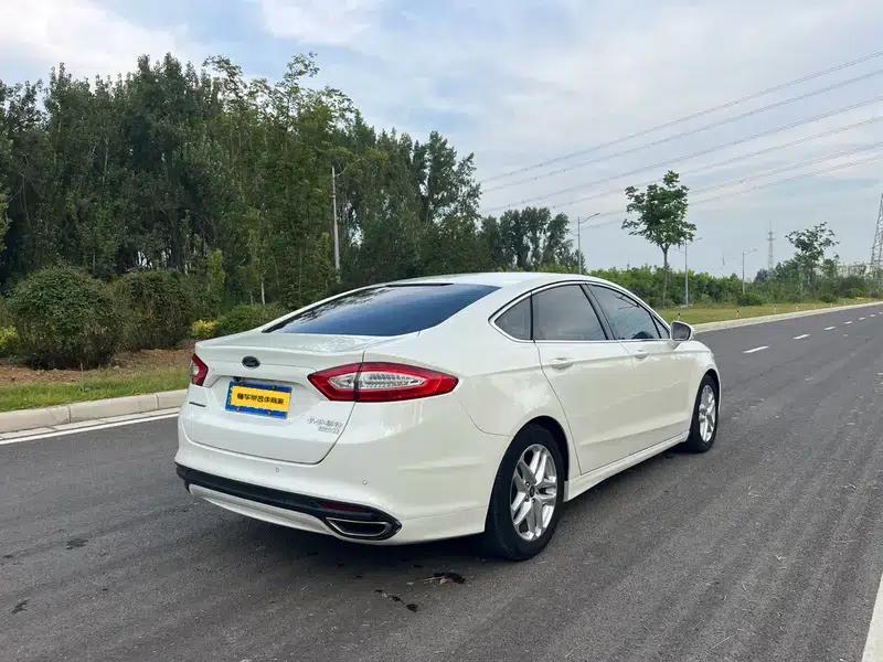 2013 Ford Mondeo 1.5L GTDi180 Fashion Edition — миниатюра 6