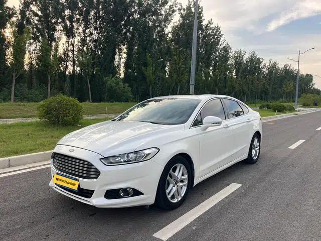 2013 Ford Mondeo 1.5L GTDi180 Fashion Edition