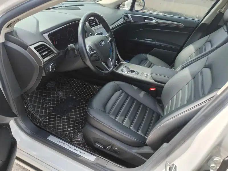 2020 Ford Mondeo EcoBoost 180 Fashion Edition — миниатюра 14
