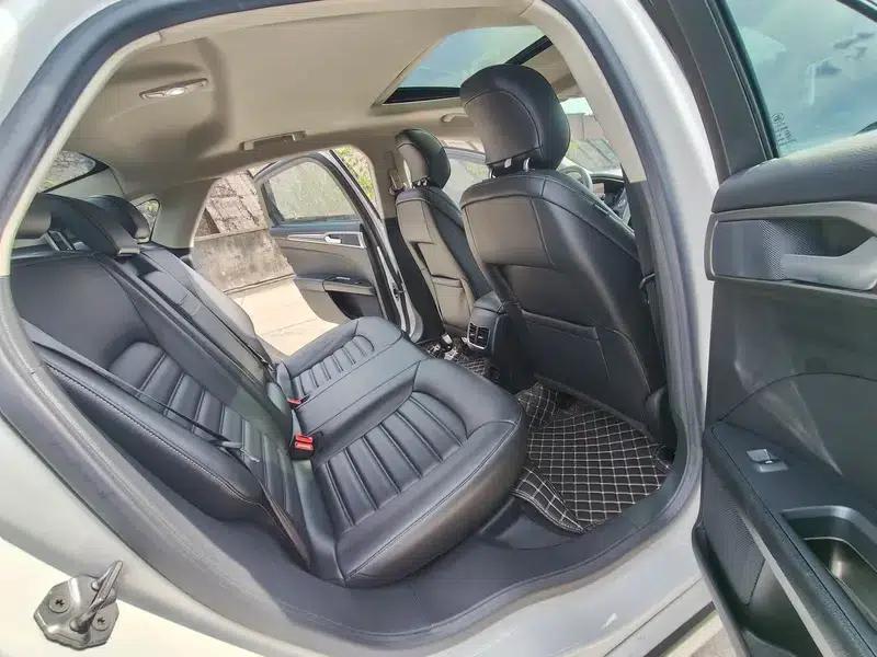 2020 Ford Mondeo EcoBoost 180 Fashion Edition — миниатюра 18