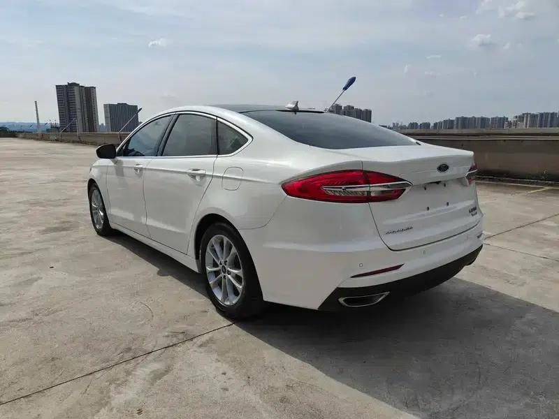 2020 Ford Mondeo EcoBoost 180 Fashion Edition — миниатюра 4