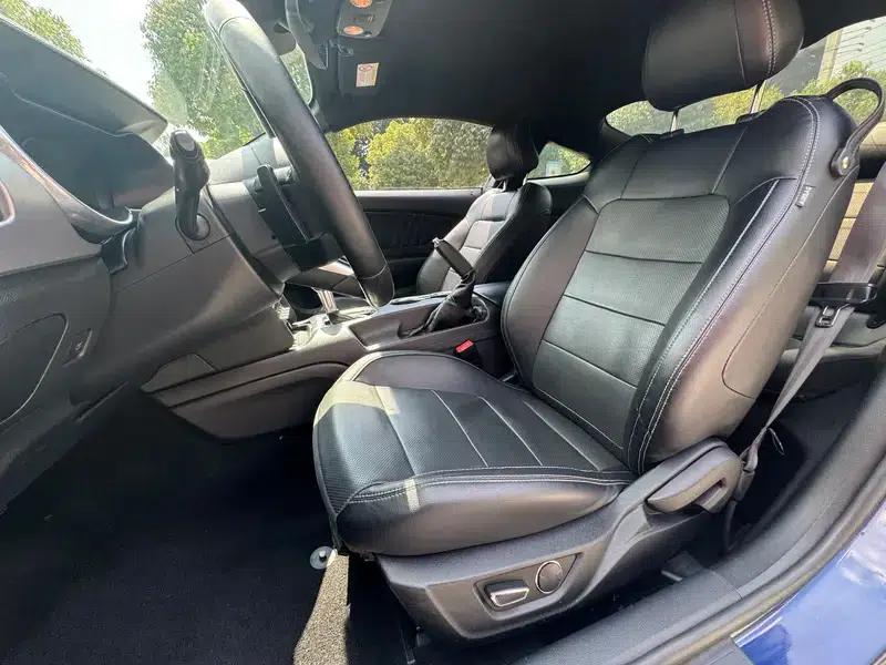 2019 Mustang 2.3T EcoBoost — миниатюра 16