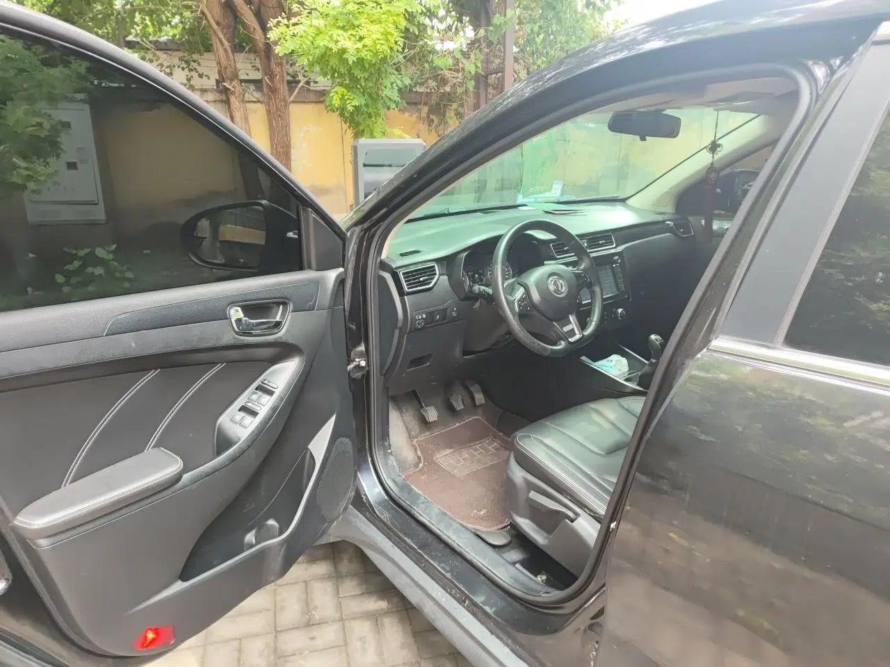 Dongfeng Fengon 580 2016 1.8L Manual Comfort Model — миниатюра 16