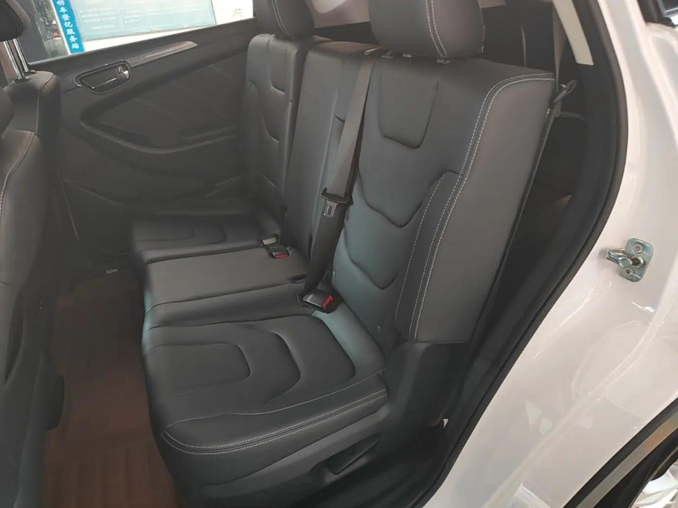 Dongfeng Fengon 580 2020 1.8L Manual Comfort Model — миниатюра 20