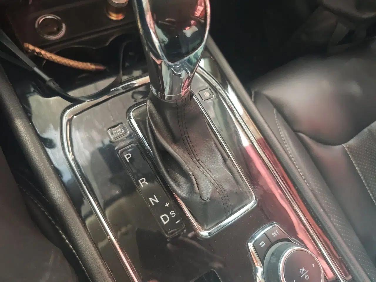 Dongfeng Fengon 580 2017 1.5T CVT Smart Style Model — миниатюра 14