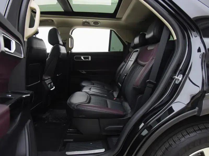 2023 Ford Explorer EcoBoost 285 AWD Titanium Edition 7-Seater — миниатюра 14