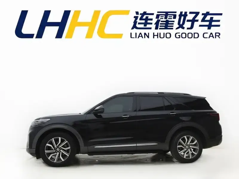 2023 Ford Explorer EcoBoost 285 AWD Titanium Edition 7-Seater — миниатюра 3