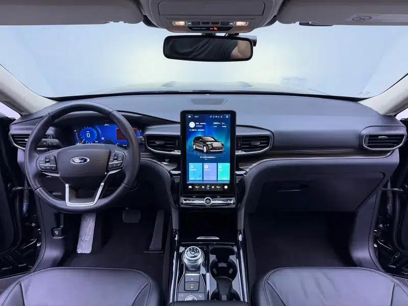 2020 Ford Explorer EcoBoost 285 AWD Titanium Edition 7-Seater — миниатюра 14