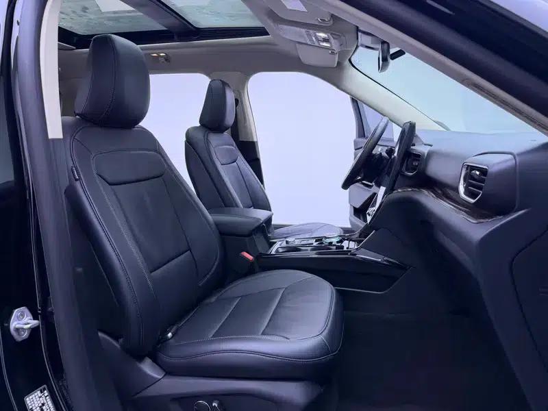 2020 Ford Explorer EcoBoost 285 AWD Titanium Edition 7-Seater — миниатюра 22