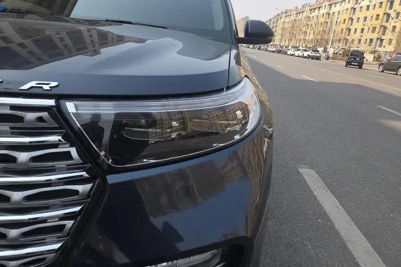 2020 Ford Explorer EcoBoost 285 AWD Titanium Edition (6-seater) — миниатюра 4