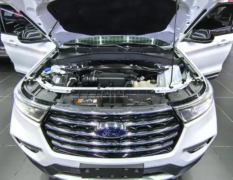 2020 Ford Explorer EcoBoost 285 AWD Titanium Edition (6-seater) — миниатюра 5