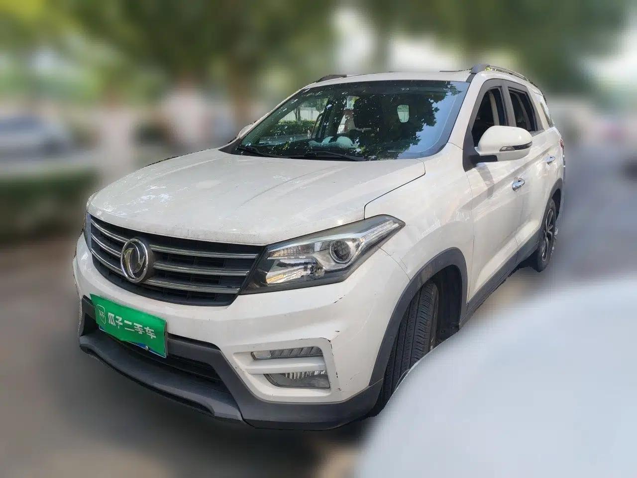 Dongfeng Fengon S560 2018 1.8L CVT Comfort Model 5 Seats — миниатюра 1